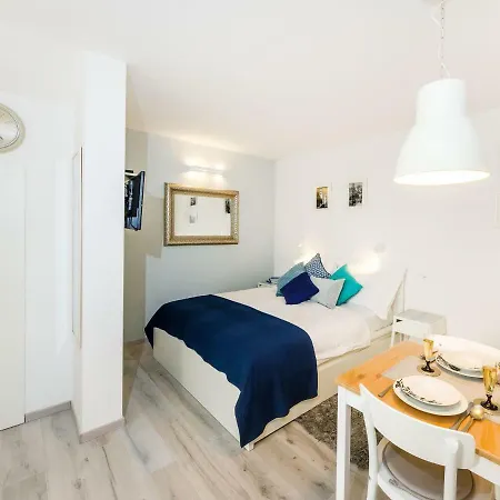 Navis Luxury Apartments Vodice Exterior photo